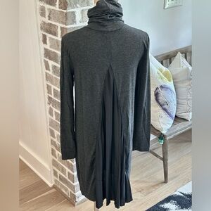 *NWOT* KENSIE Charcoal High Neck Dress with Black Hidden Pleat Detailed Back — S